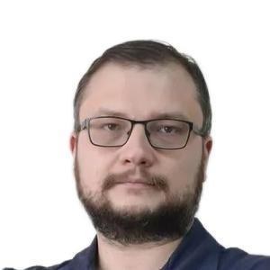 В Павловске начал приём имплантолог